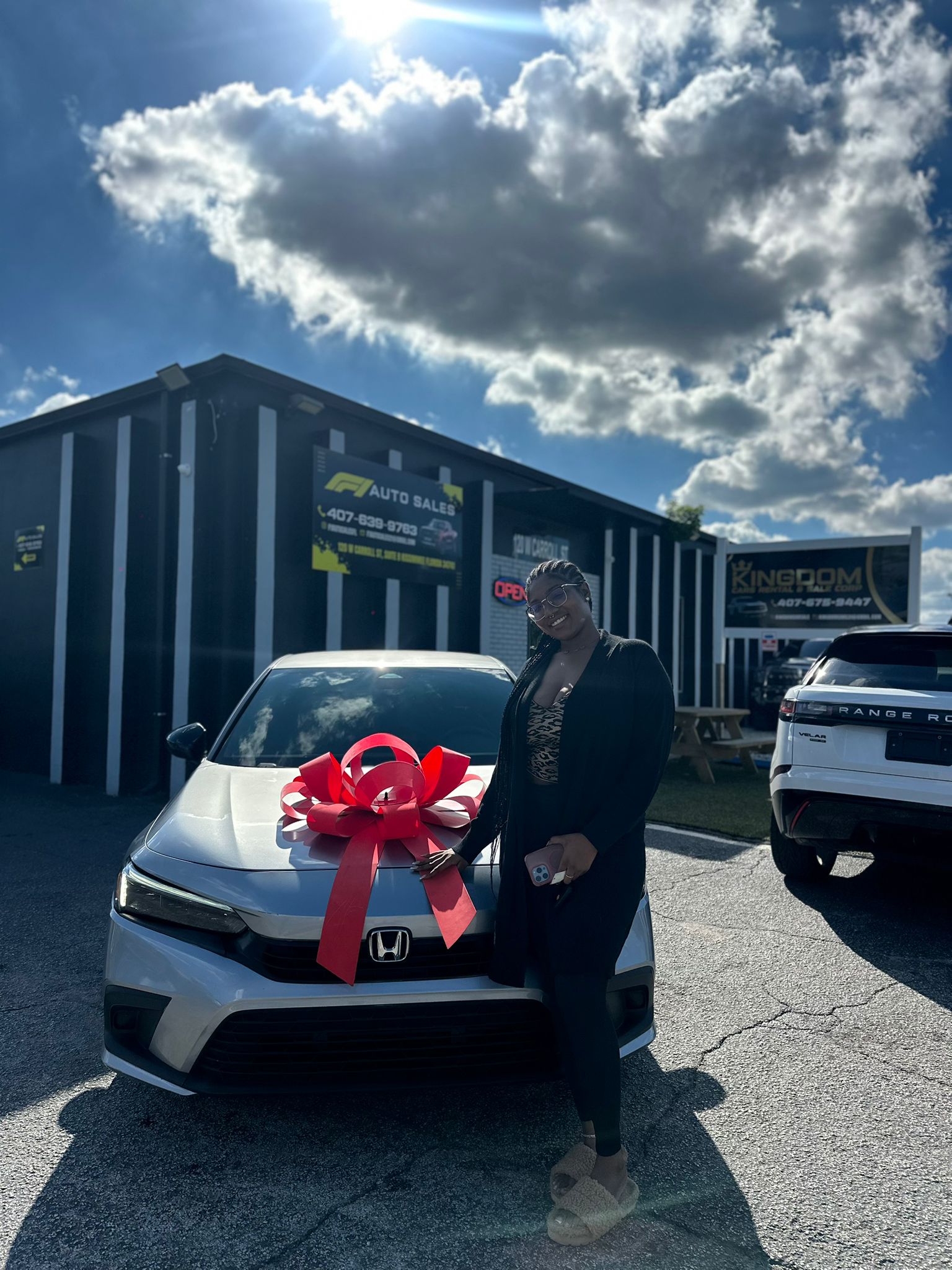 Happy client at the dealership